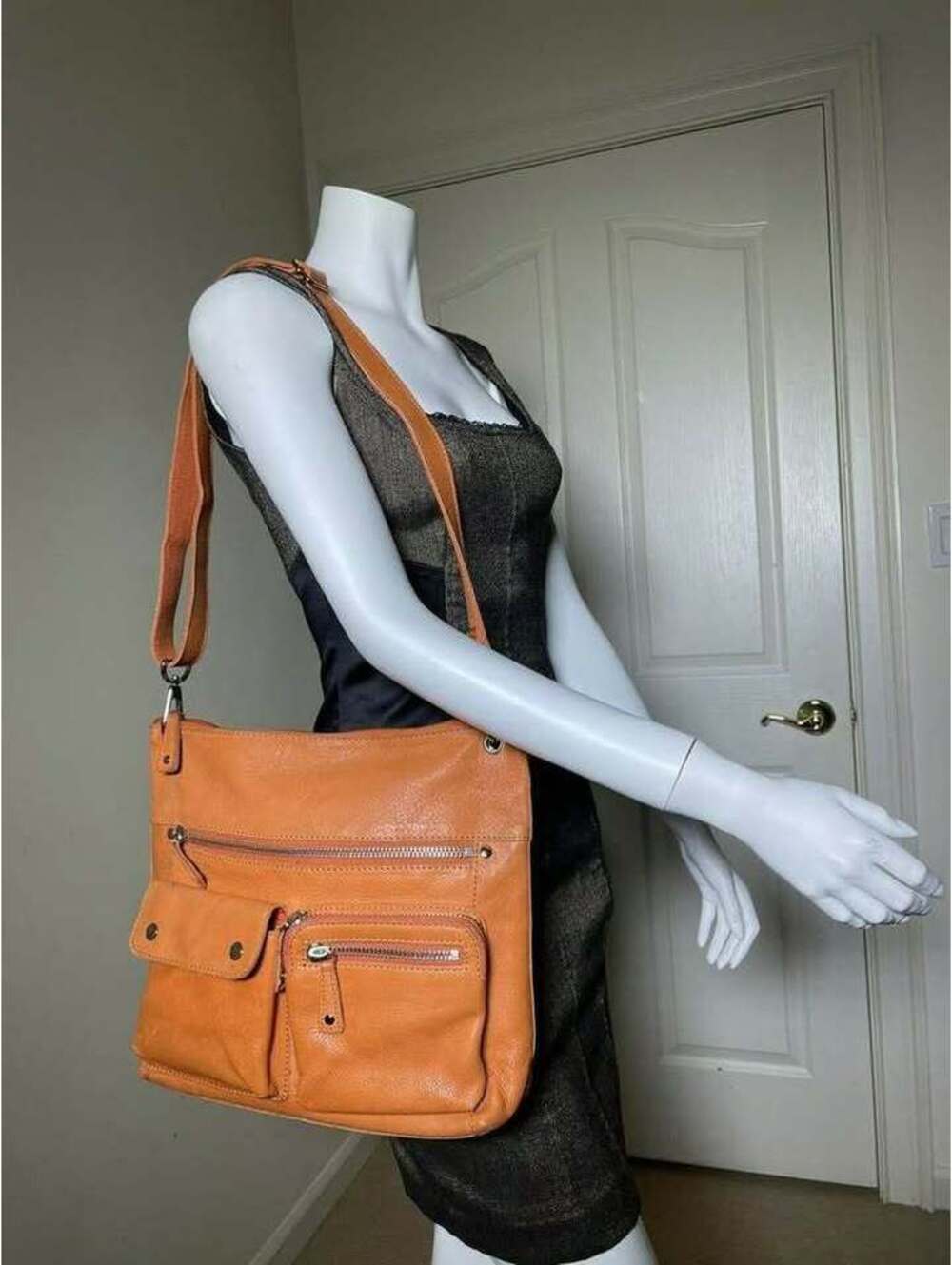 Fossil Sutter Orange Genuine Leather Zip Top Medium Shoulder Bag Purse Crossbody